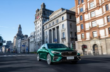 五菱扬光突破10万销量，重新定义新能源商用车“好车”标准