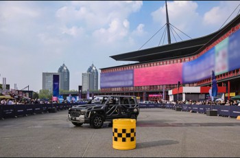 免费玩黑科技！5分钟闪充、天神之眼5.0…比亚迪科技开放日空降郑州车展